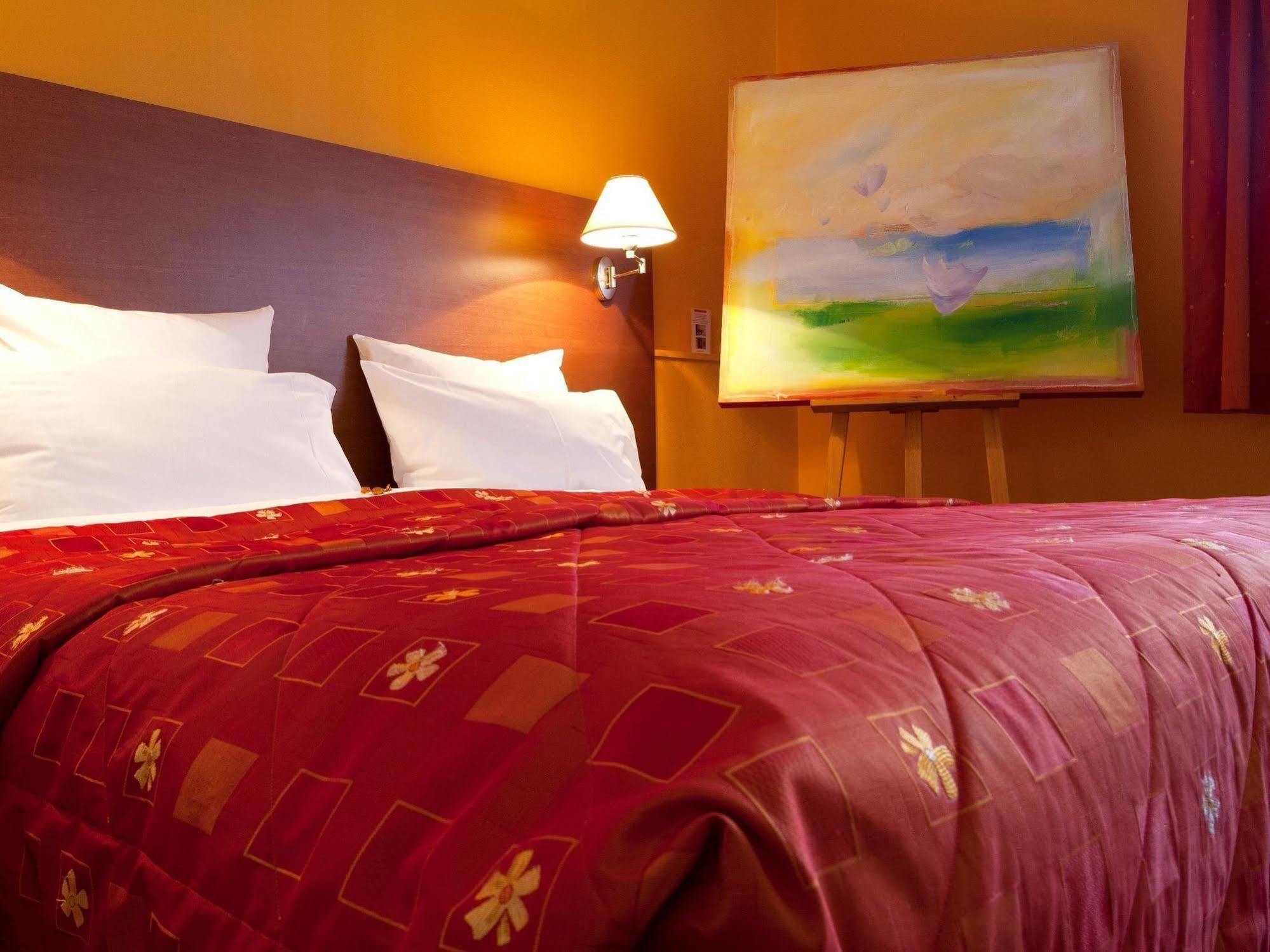 Hotel Restaurant Logis La Palette Wettolsheim Εξωτερικό φωτογραφία